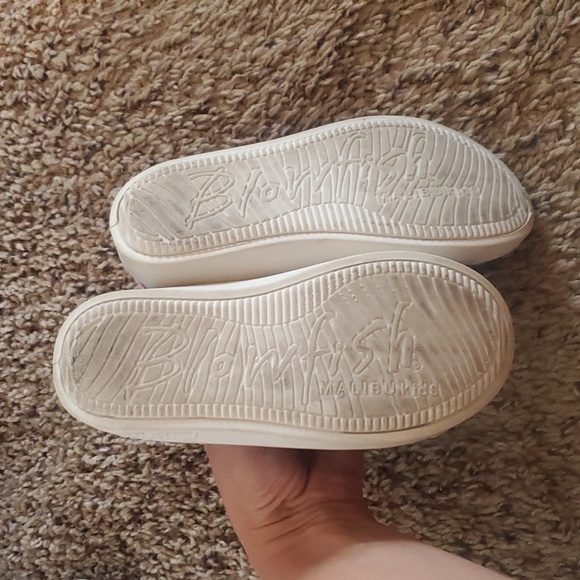 Kids girls size 10 tie dye sneaker shoes - Picture 5 of 6